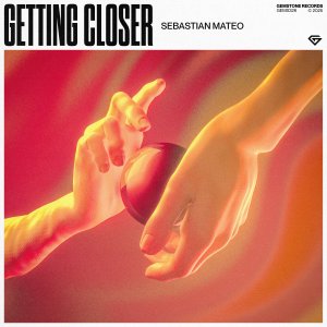 Getting Closer - Sebastian Mateo